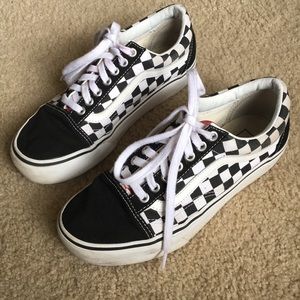 Vans platform checkered skating sneakers size 8